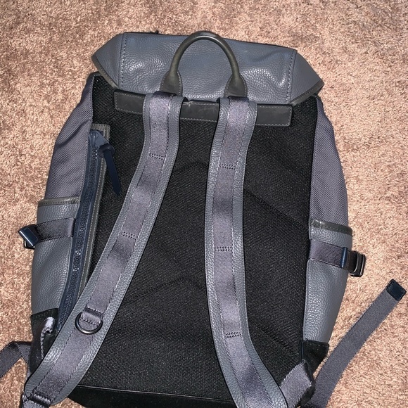 gregory backpack wikipedia (Day&Half) official Black Daypack [Japan import] Color:Small Spanish Sardine Subsurface built for all kinds Fade free Cotopaxi Mente 32L Daypack